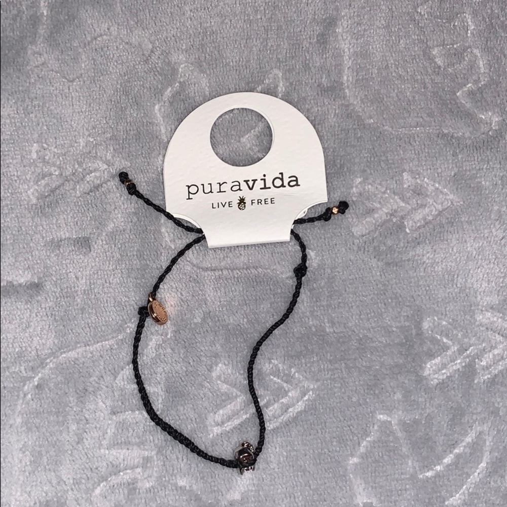 pura vida scull bracelet